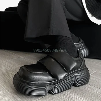 Thick Punk Вулканизирани обувки Черна височина Увеличаване на мъжката обувка Зимна улица Square Toe Fashion Flats 2024 Ново пристигане Casual