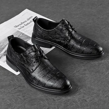 Летни мъжки кожени обувки Мъжки бизнес официални облекла Черен младоженец Сватбени обувки Младежки Най-добър мъж Британски стил Костюм Малка кожа