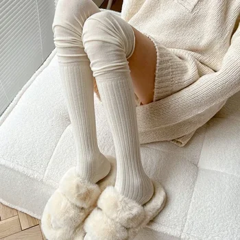 Чорапи Топло зимно коляно високо жени Harajuku дълго сгъстяване на бедрото цвят чорапи термични над твърди